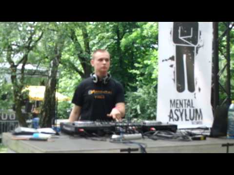 Paul Cogito - Silesia in Love with Essential Vibes Stage - 06.07.13 - Park Ślaśki [Chorzów]