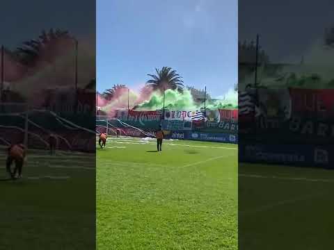 "Recibimiento La Banda del Camión Rampla Juniors Clasico de la villa 2022" Barra: La Banda del Camion &bull; Club: Rampla Juniors &bull; País: Uruguay