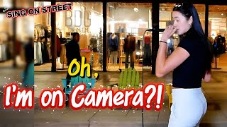 Download lagu 💞An Unplanned Song That Stopped the Street🙏Randon Street Singer🍀Roberta Flack - Killing Me Softly mp3