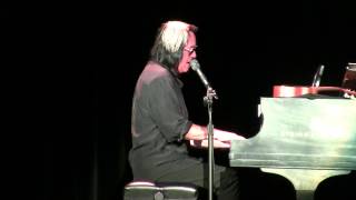 Todd Rundgren - Hello It&#39;s Me (Newark, OH 10-24-12)