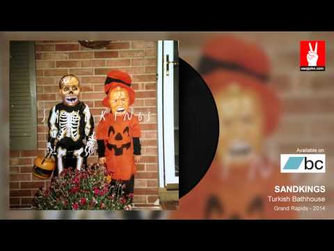 Sandkings - Intro / Divebomb