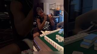 [花邊] 吉巴打麻將