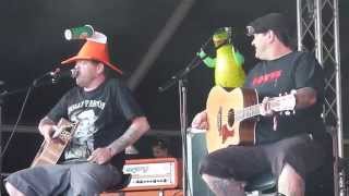Bowling For Soup (acoustic) : Two Seater + Almost @ Download Festival 2014