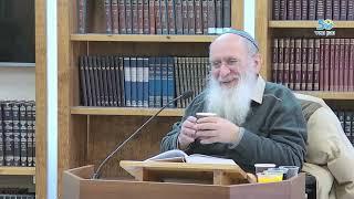 איש ואשה | מורה נבוכים לרמב"ם - פרק ו' | הרב אורי שרקי (ישיבת מכון מאיר) - התמונה מוצגת ישירות מתוך אתר האינטרנט יוטיוב. זכויות היוצרים בתמונה שייכות ליוצרה. קישור קרדיט למקור התוכן נמצא בתוך דף הסרטון