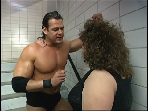 (720pHD): WCW Nitro 07/10/00 - Mighty Heidi, Mike Awesome & Ernest "The Cat" Miller Backstage