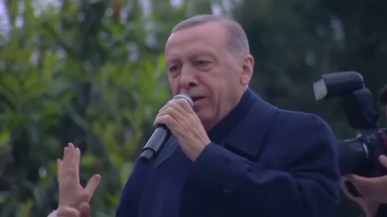 Էրդողանը երգել է Ստամբուլում  և դիմել իր հակառակորդին