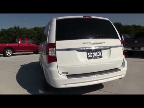 2015 Chrysler T&C How to Open Liftgate and Side Doors