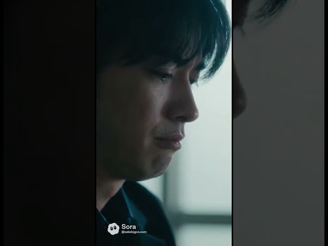 鳥居の先に居る者のサムネイル