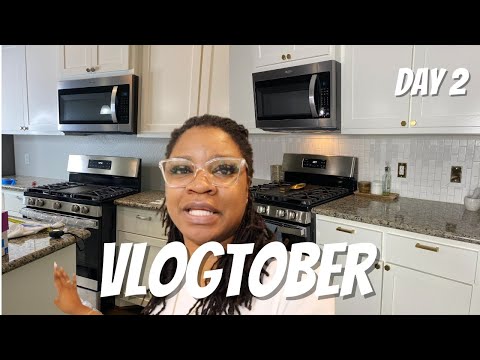 VLOGTOBER DAY 2 - DIY - Installing My Own Backsplash | Drknlvely