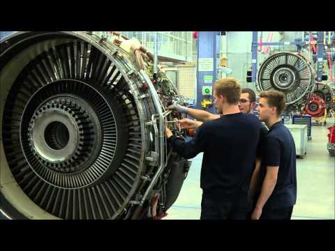 Die Technik Azubis: Fluggerätmechaniker/-in Triebwerkstechnik