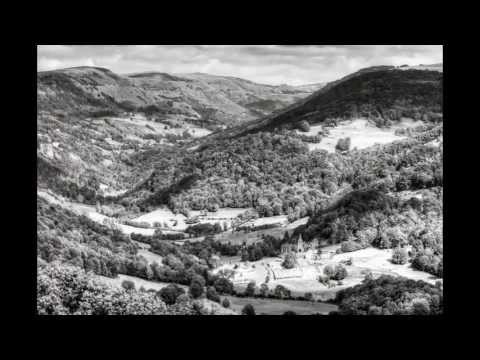 Au coeur du Volcan Cantalien, le Pays de Salers