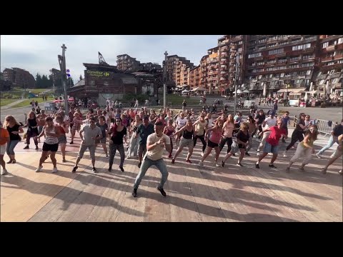 Dance routine "Twistin the night away" Avoriaz Festival 2025 - Ludo & Stacy #ludostacy #dance #funny