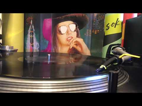 Paula Rosa With New Rainbow - Mama Song