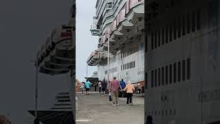 Big cruise ship!