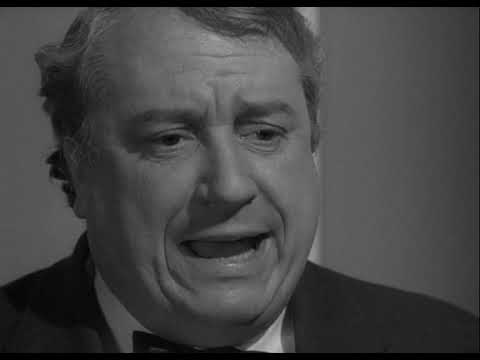 Swiety S03E08 Czlowiek ktory lubil zabawki - The Man Who Liked Toys