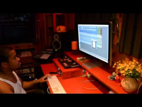 Eskowty - Performance Studio Skyman  by Ricon Vizion - 2012