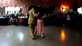 Ariel Manzanares y Sol Cerquides bailan en El Abrazo 1/4