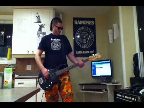The Ramones - I Just Want To Have Something To Do bass cover