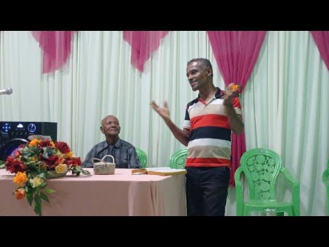 LUZEMÁRIO MONTES,NA IGREJA UNIÃO PENTECOSTAL EM JACOBINA BAHIA 