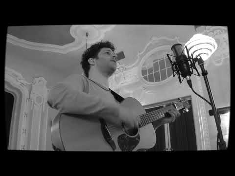 Daniel Bongart - Her Silhouette (Official Video)