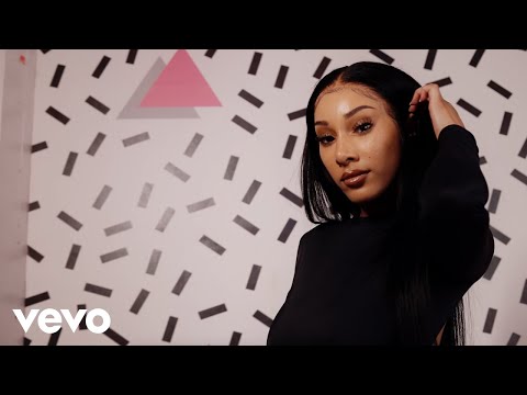 Cliff Savage - Who's That (feat. Haylee Ray)