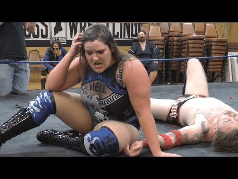 Davienne vs. Love, Doug - Limitless Wrestling (Intergender, SHIMMER, Mixed, The Road)