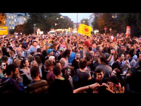 Under the Ground and Snork at Anti-Atom-Tanzdemo Giessen 2011 Part 3