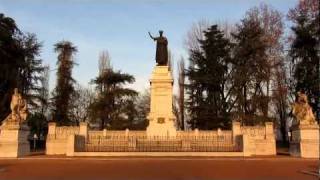 preview picture of video 'Monument to Virgil, Piazza Virgiliana, Mantua, Lombardy, Italy, Europe'