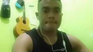 Download lagu Cinta takandas di rerumputan mp3