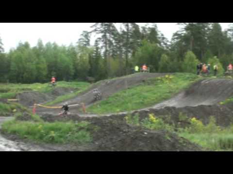 Thorsell, winning his heatrace at Åsätra racetrack