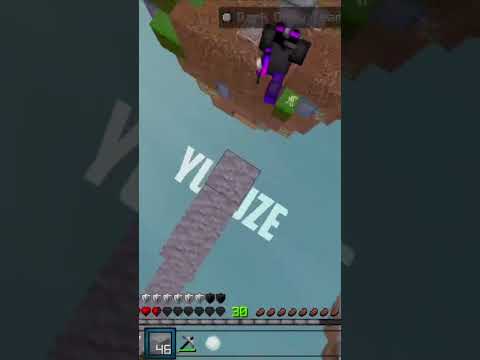 when you BOTH make a dumb mistake 😂 (Hive Skywars) #shorts #minecraft #hive (Minecraft Bedrock)