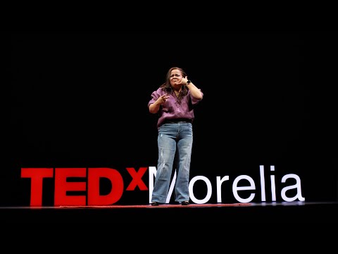 Por qué los Maestros Sordos Transforman la Educación | Mallari Lizette Vargas Mora | TEDxMorelia