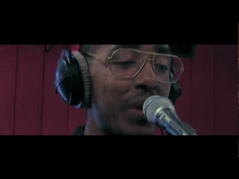 Studio Brussel: Oddisee - Paralyzed (live)