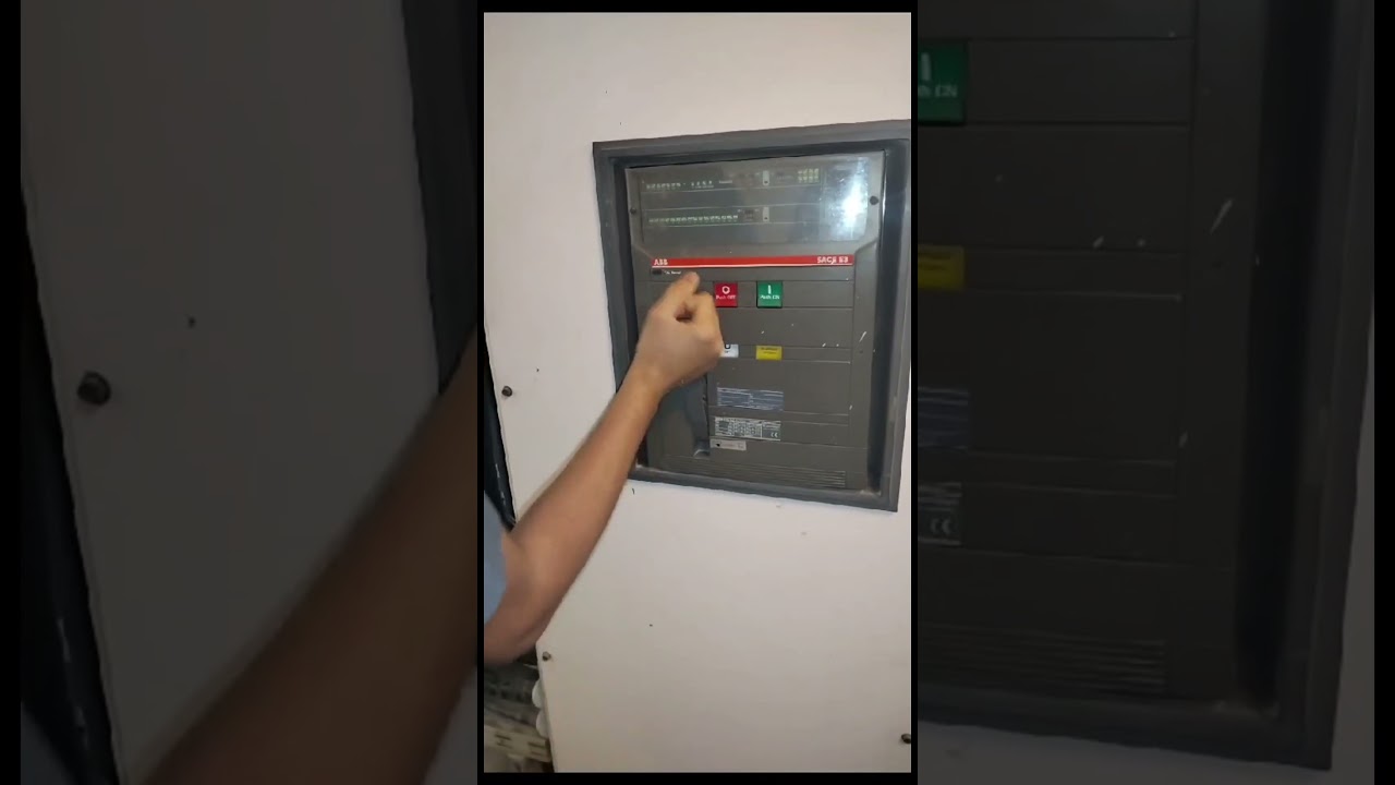 ACB Air Circuit Breaker Charging Discharging ABB Breaker ACB