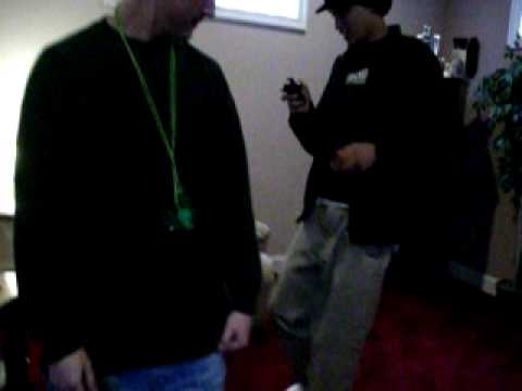 DRUNKS TAZING EACH OTHER