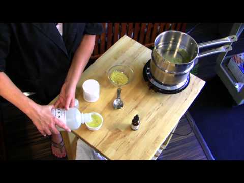 Wie man Lanolin & Bienenwachs Hautcreme herstellt: Natürliche Hautpflege