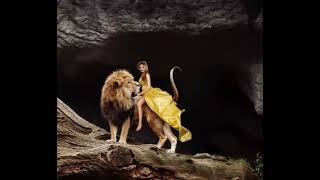 Leo Sun & Taurus Rising: Sexy Lion! 🦁 Romantic, Creative but Set in Your Ways! 🥲
