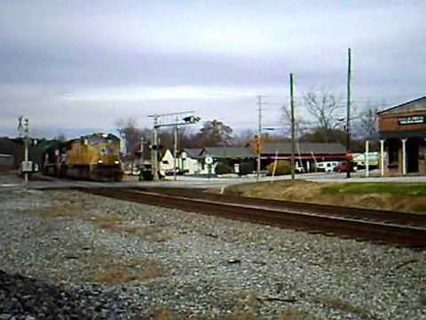 Norfolk Southern 22N SB Intermodal UP Power in Austell,Ga 12-06-2008©