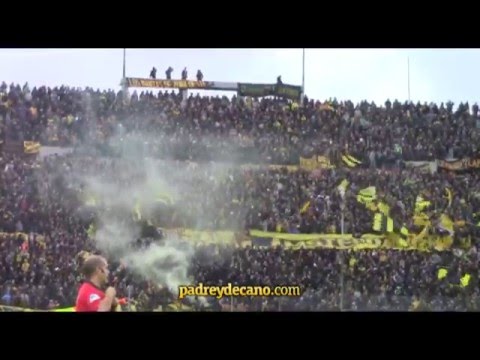 "Grito de gol de Aguirregaray - Hinchada Peñarol Clásico Clausura 2016" Barra: Barra Amsterdam &bull; Club: Peñarol