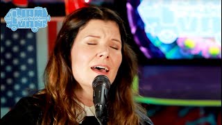 TEDDY THOMPSON AND KELLY JONES - &quot;Don&#39;t Remind Me&quot;  (Live in Austin, TX 2016) #JAMINTHEVAN