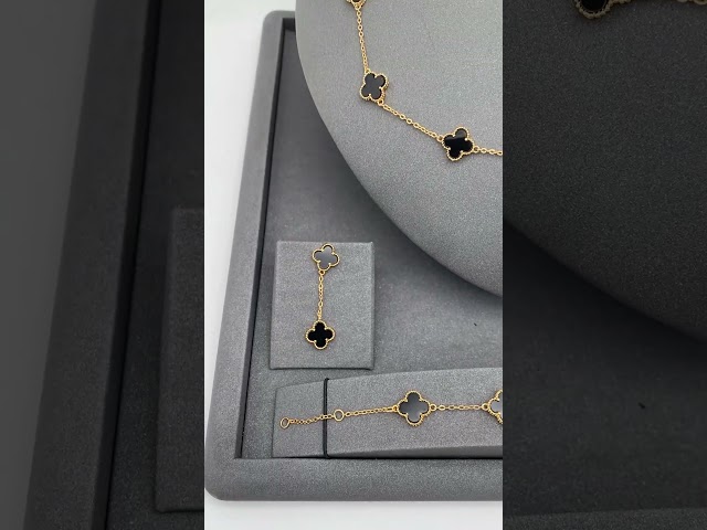 طقم فان كليف ميني 4 قطع - عدة الوان - مستوحى