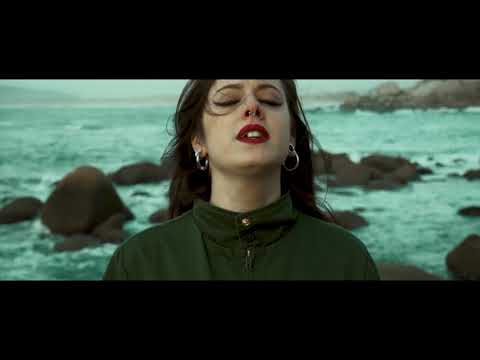 Pauliña ft. Valtònyc - Eu vin o mar chorar