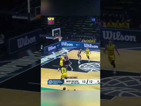 Justin Simon dropped 27 points 6 assists in the 3rd place game at the BCL Final Four 🔥