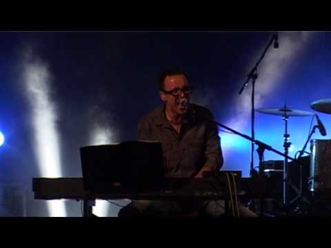 Gonçalo Tavares. Ao vivo. "Rios" 2/18.