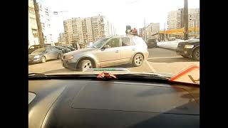 Управление автомобилем в условиях города.