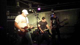 Badlands - fight untill I die live @ Dynamo