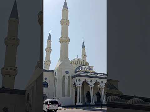 Mesquita Al Farooq Omar Bin Al Khattab Dubai #academia #amor #zoológico #lovestatus #dubai #dueto #foryou