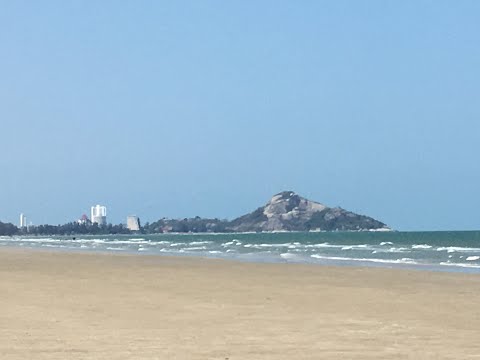 Hua Hin,  the Beautiful Long Beach with almost nobody!