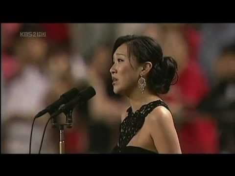 Het Wilhelmus Netherlands National Anthem by Diva Rose Jang LIVE