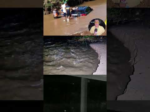 Veículo é arrastado pela correnteza no município de Ararendá-CE